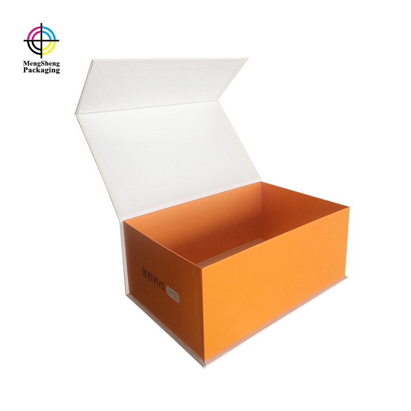 gift box with lid How to Wrap a Shoe Box & Lid